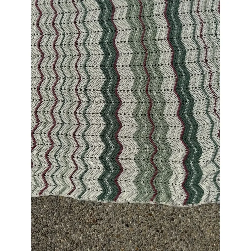 Handmade Crochet Chevron Afghan Blanket Green Burgundy Cream 73x90 Large